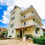 Empo Hotel