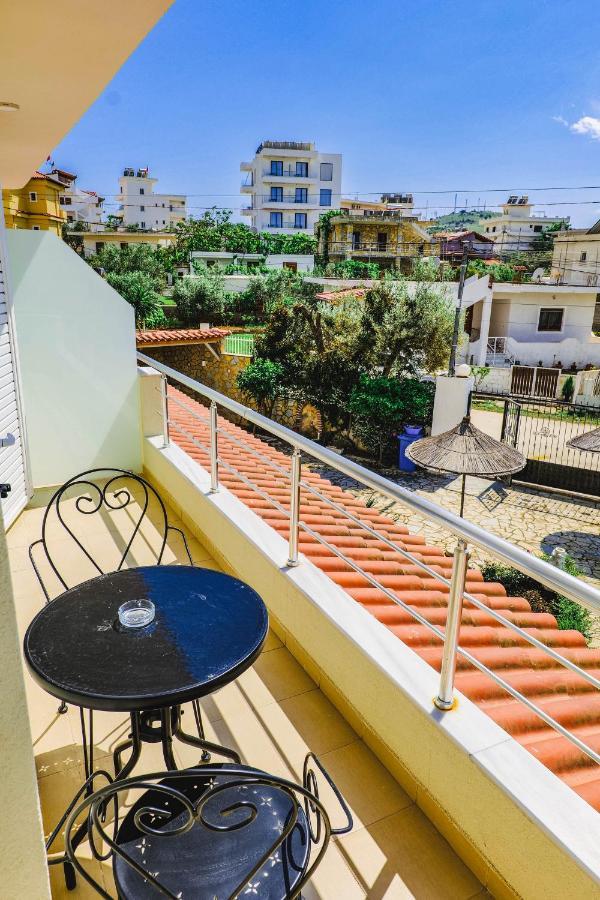 Apartament Empo *