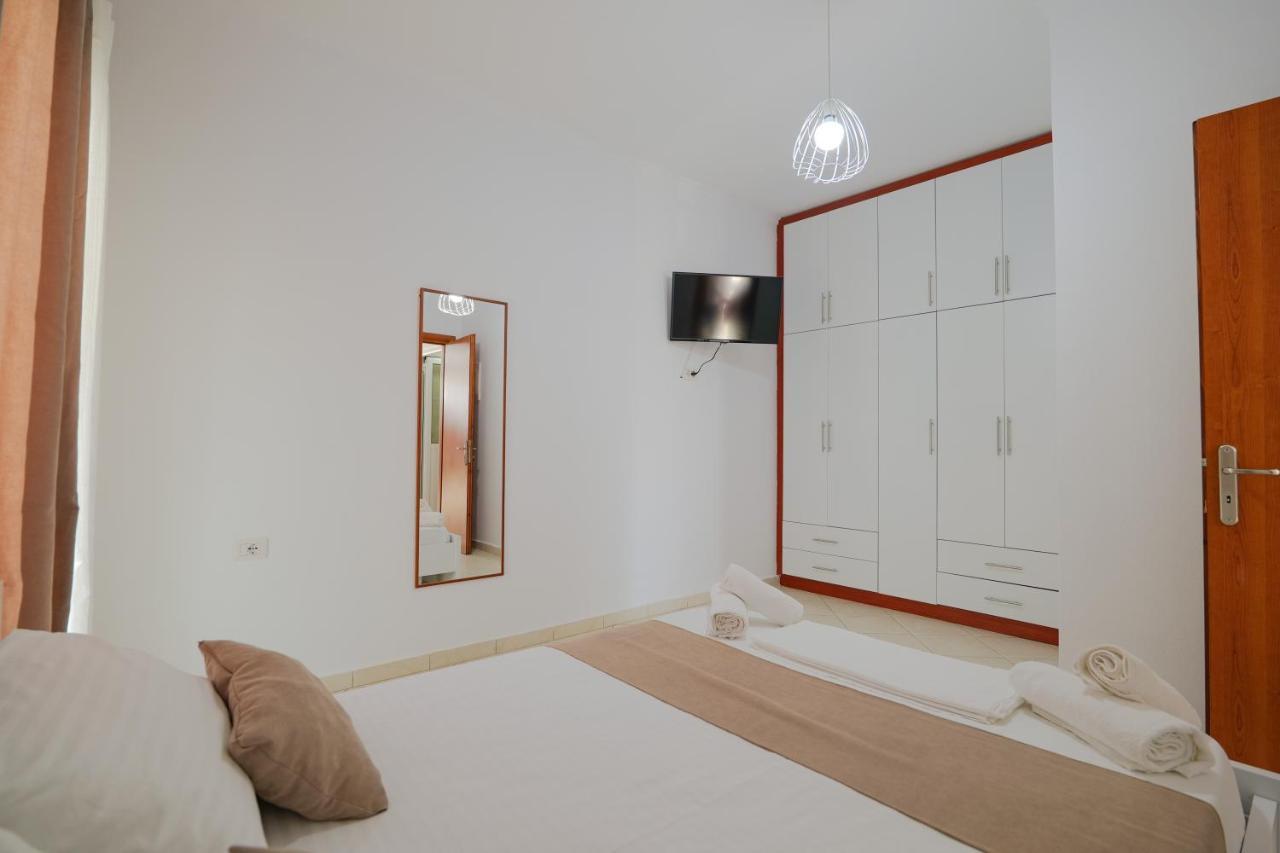 Apartament Empo *